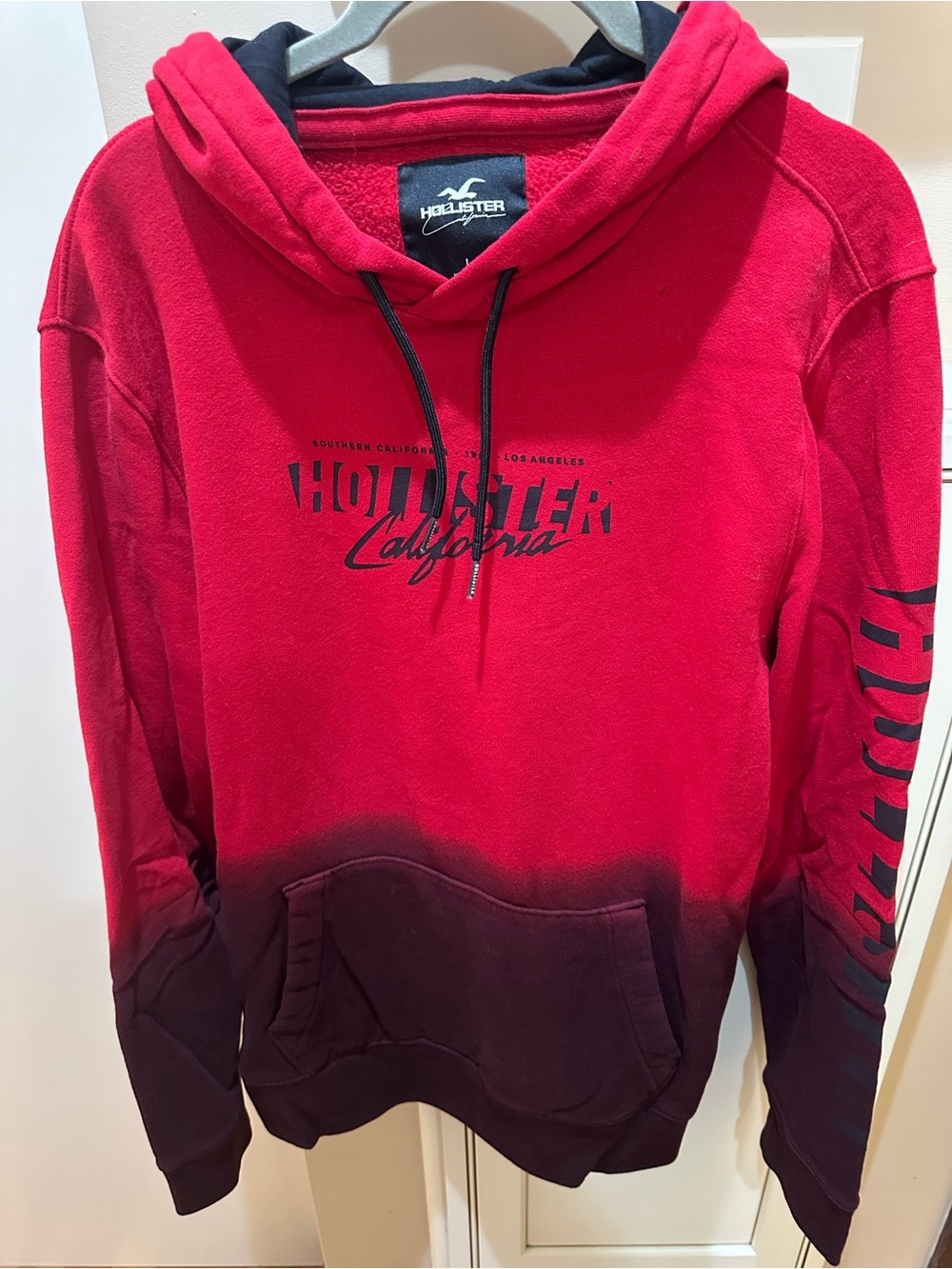 Hollister Red to Black Ombre Pullover Hoodie - Men's Size L